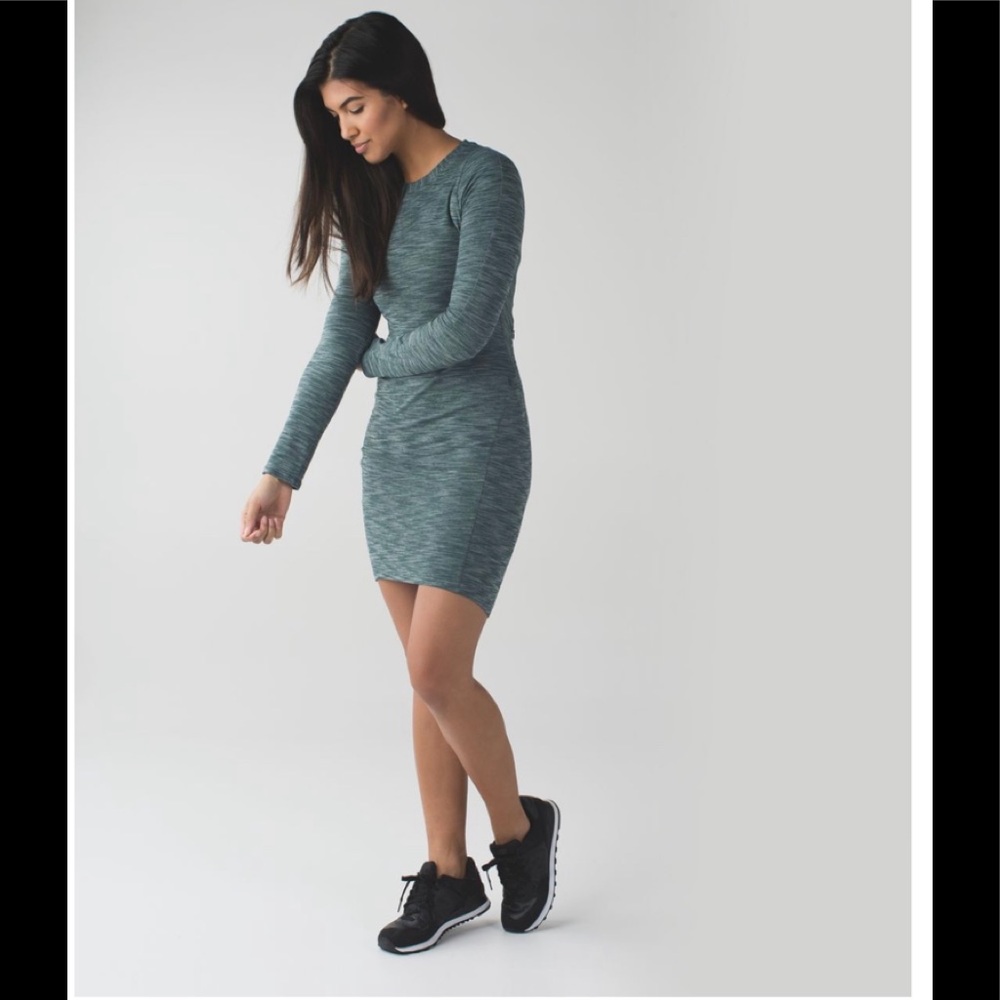 Lululemon & Go Dress RARE Color Longsleeve Version